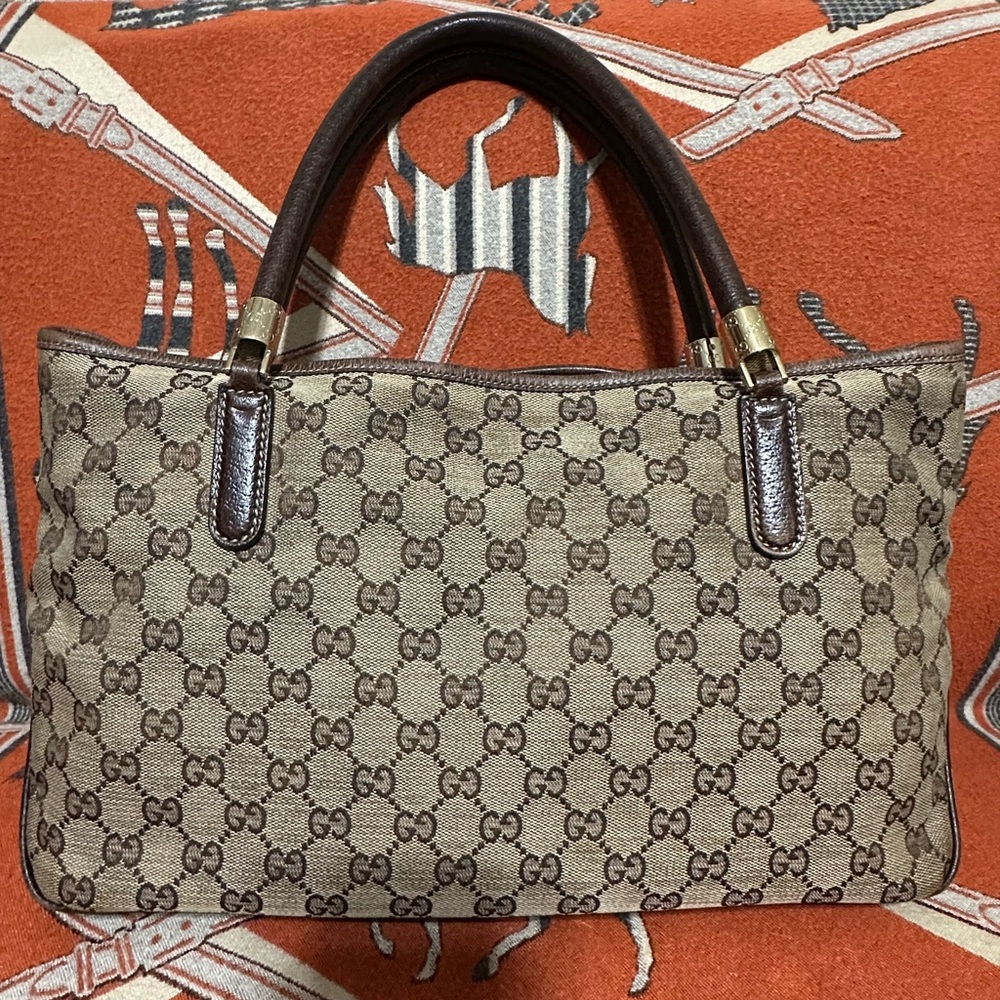 GUCCI ❤️🌟SHERRYLINE TOTE BAG ⭐️ - Picture 2 of 8